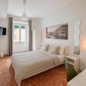 Colosseo Rooms B&B